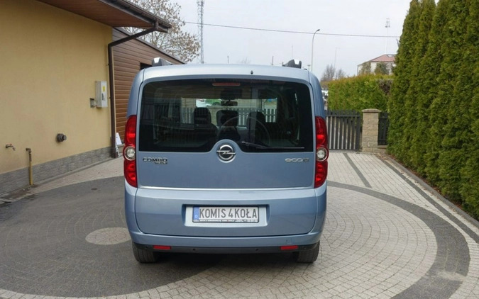 Opel Combo cena 26900 przebieg: 259000, rok produkcji 2011 z Głogów Małopolski małe 154